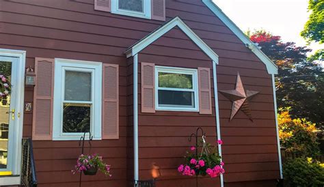 a metal star outside house meaning|stars on barns meaning.